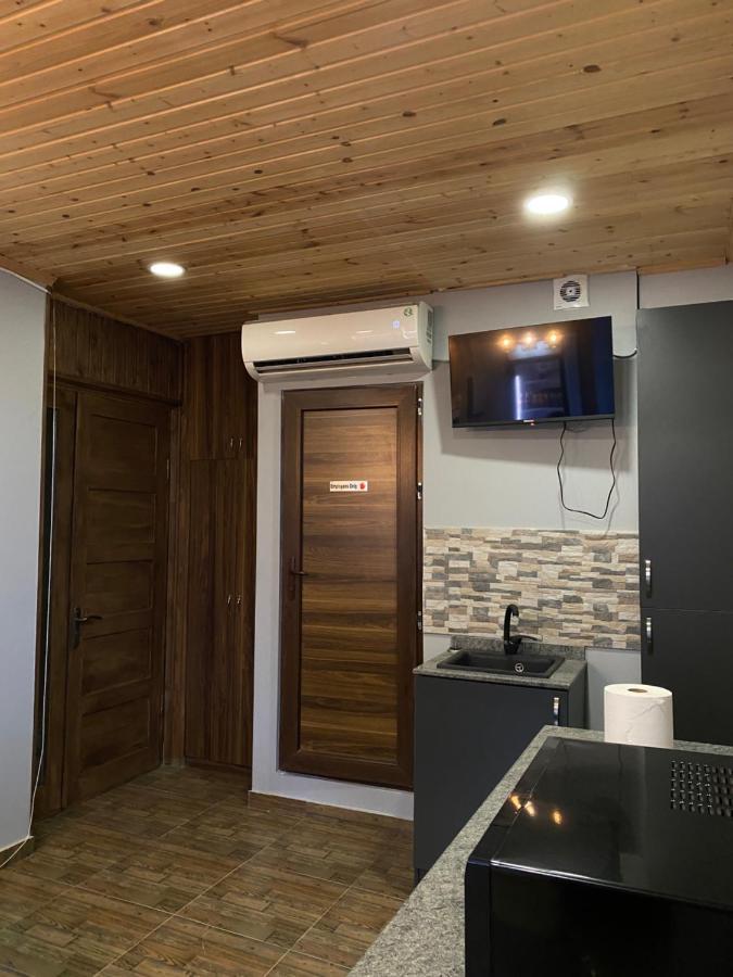 טביליסי Tbilicity Hotel מראה חיצוני תמונה